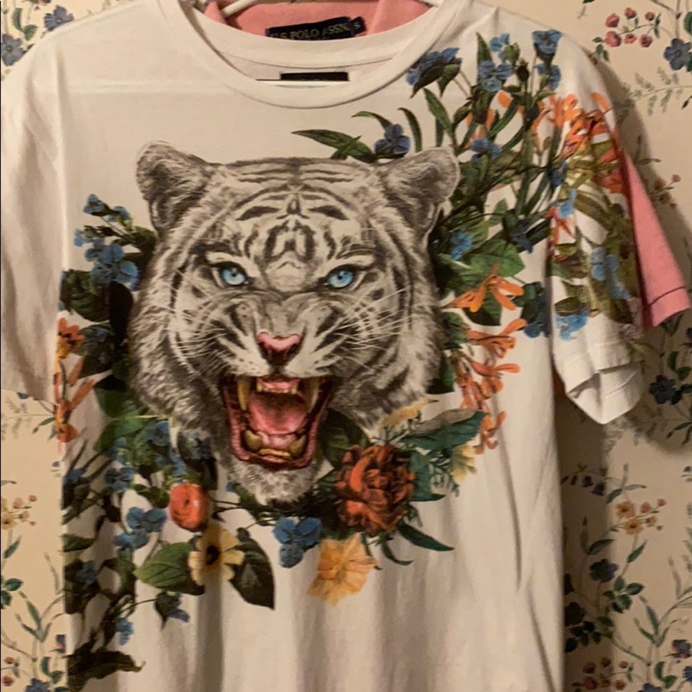 Zara tee